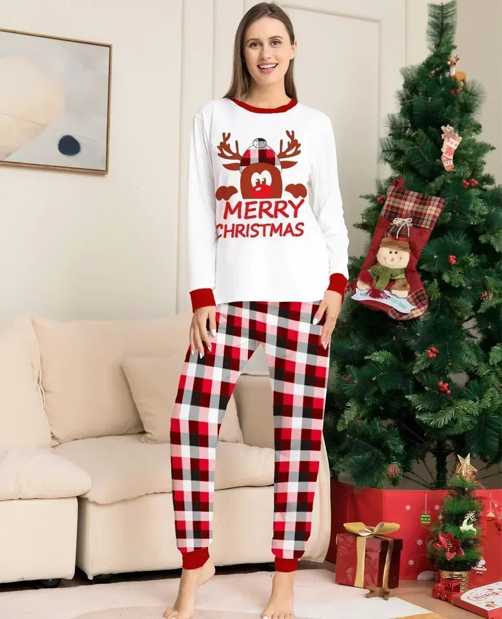 2025 New Women Men Boys Girls Christmas Pajama Set Cartoon Print Xmas Family Look Soft Cute Sleepwear 2 Pieces Suit Home Clothes